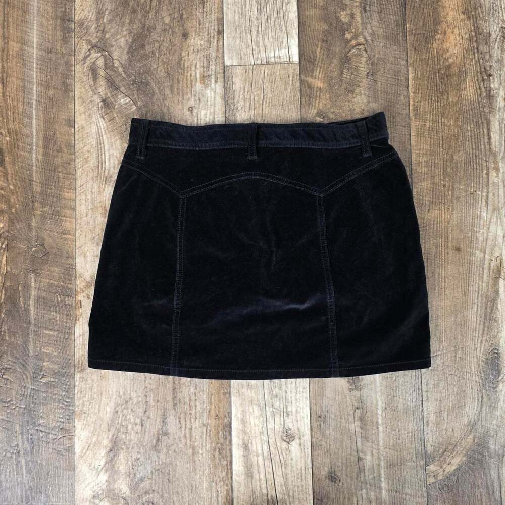 Y2K Velvet Mini Skirt Black Size 8 Gap Goth Indie Sleaze